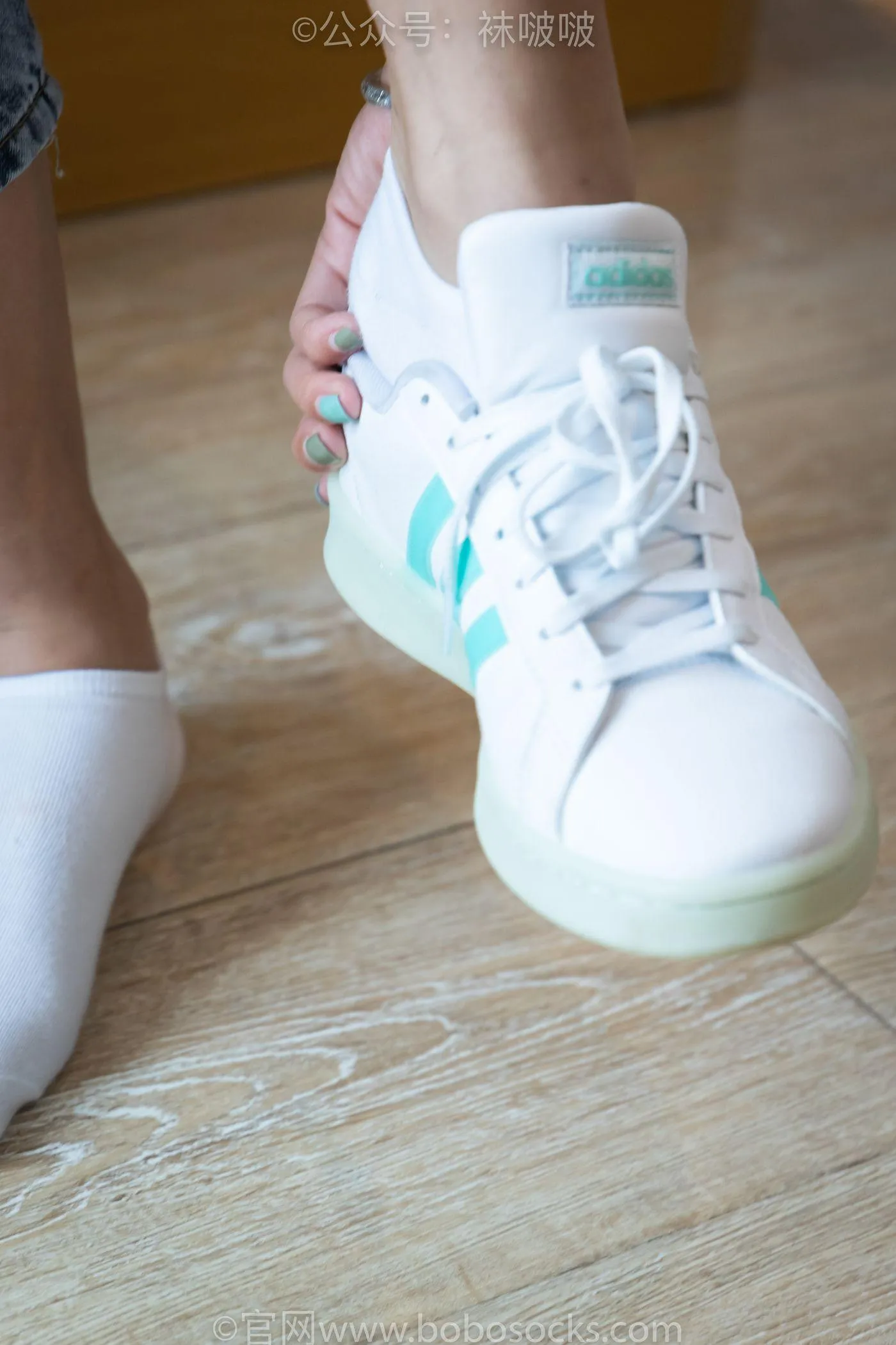 [BoBoSocks袜啵啵]NO.024 涵涵-板鞋、白棉袜、裸足 [134P]插图4